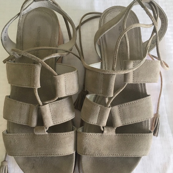 Kennel & Schmenger Taupe and Rose Gold Gladiator! - Picture 5 of 7